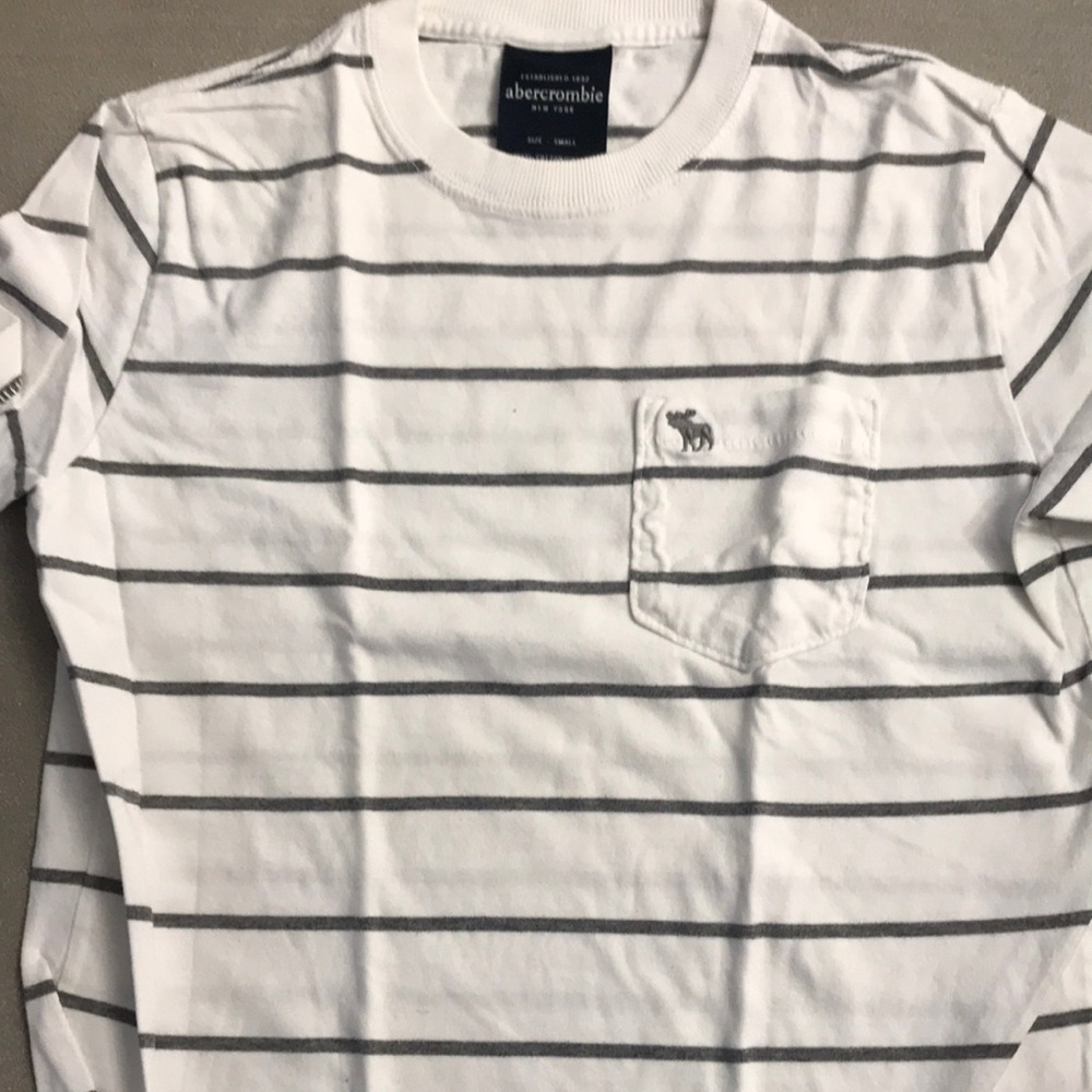 Abercrombie kids boys shirt